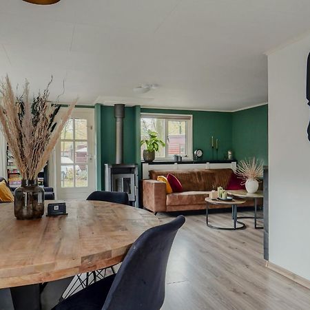 Better Together - Luxe Chalet Met Houtkachel Erm Exterior foto